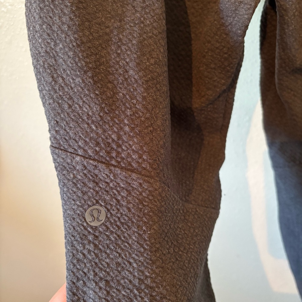 lululemon athletica Gray Sweatpants - Picture 4 of 5
